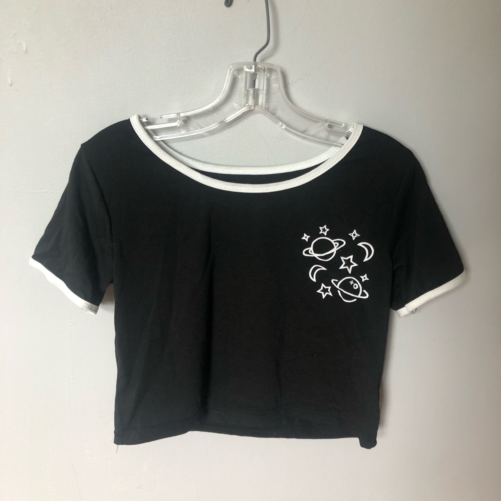Black/white galaxy detailed crop top